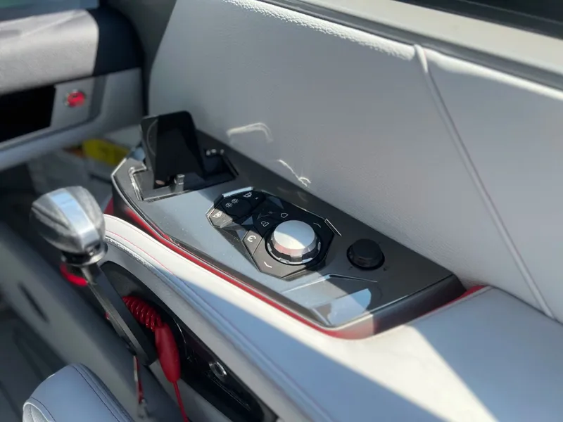 Slide: The Image of Nautique G23 2026 - 28