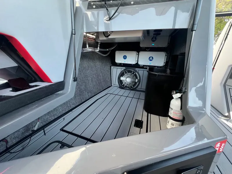 Slide: The Image of Nautique G23 2026 - 42