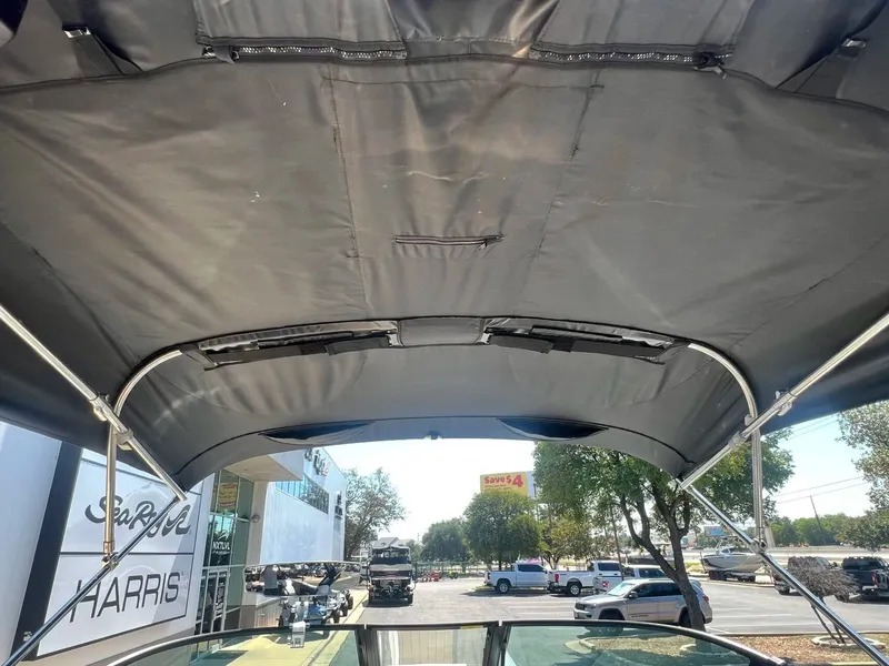 Slide: The Image of MasterCraft X24 2023 - 29