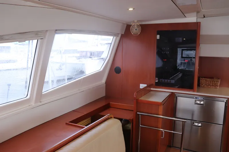 Slide: The Image of Leopard 48 2013 - 142