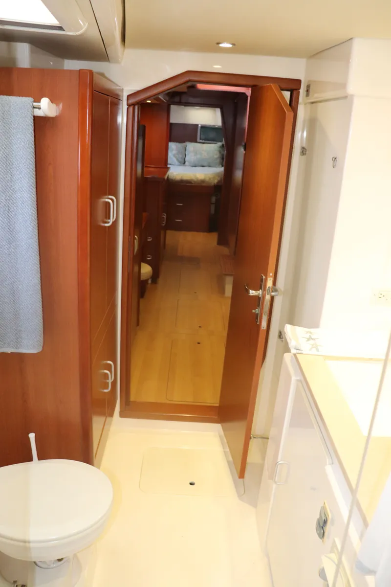 Slide: The Image of Leopard 48 2013 - 76