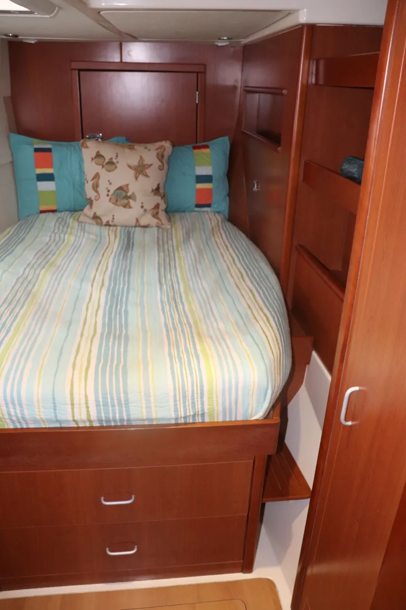 Slide: The Image of Leopard 48 2013 - 99