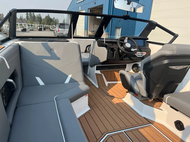 Slide: The Image of Nautique GS24 2026 - 13