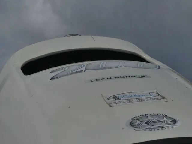 Slide: The Image of Hurricane SS 231 OB Center Console 2016 - 10