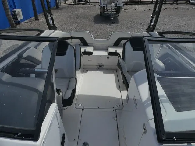 Slide: The Image of Yamaha AR240 HO 2016 - 12