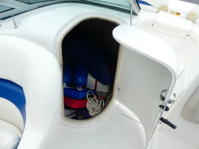 Slide: The Image of NauticStar 210SD 2006 - 14