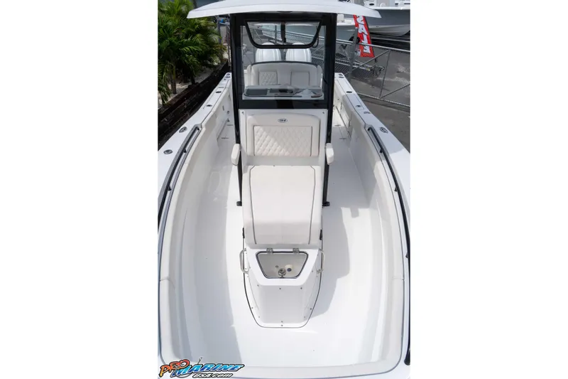 Slide: The Image of 2026 Sea Hunt Gamefish 27 Coffin Box boat, sleek design, spacious deck, modern features. - 24