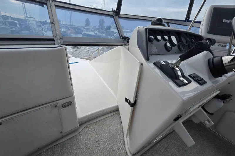 Slide: The Image of Sea Ray 350 Express Bridge 1992 - 13