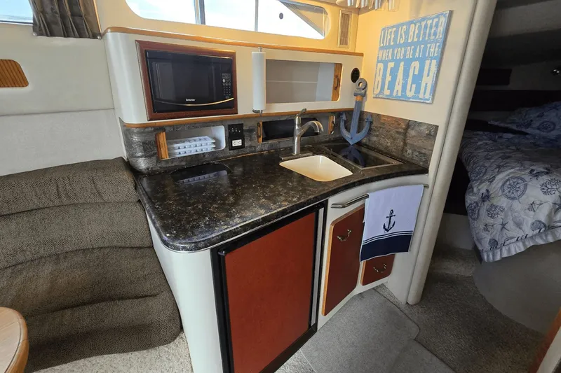 Slide: The Image of Sea Ray 350 Express Bridge 1992 - 28