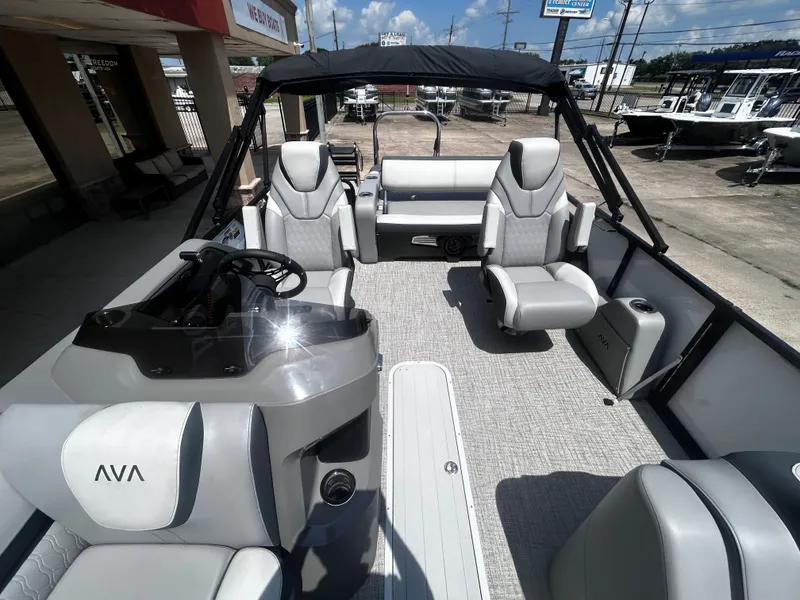 Slide: The Image of Avalon LSZ VRB23T DX 2025 - 15