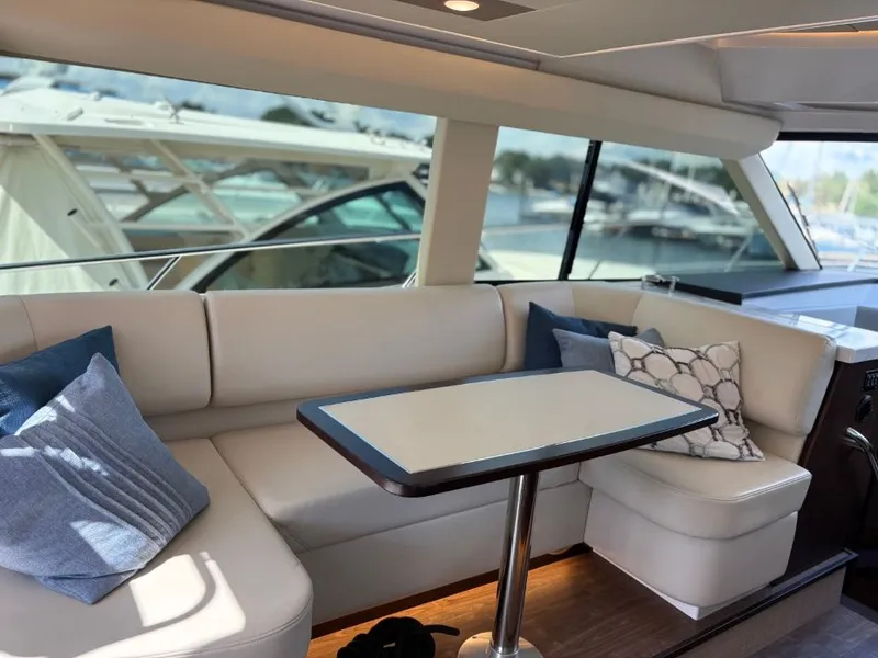 Slide: The Image of Regal 42 Fly 2019 - 50