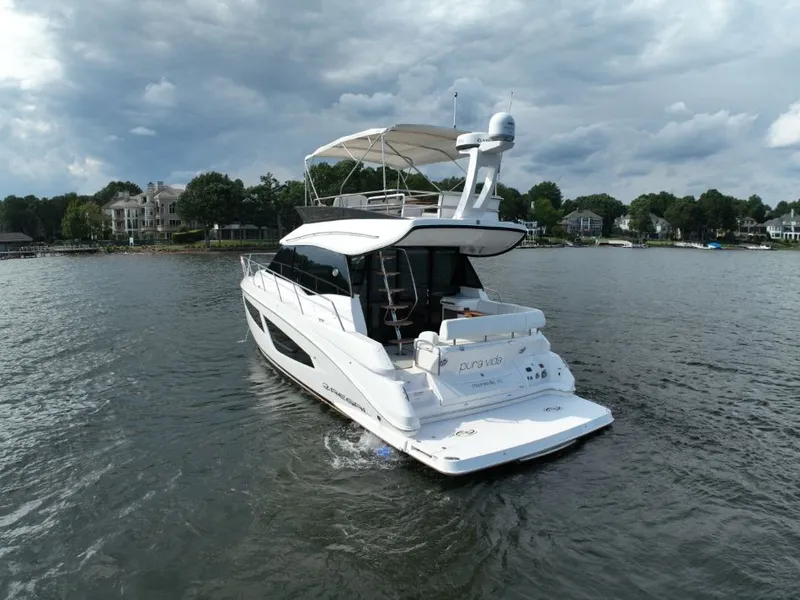 Slide: The Image of Regal 42 Fly 2019 - 7