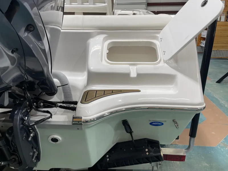 Slide: The Image of Tidewater 232 LXF 2025 - 10