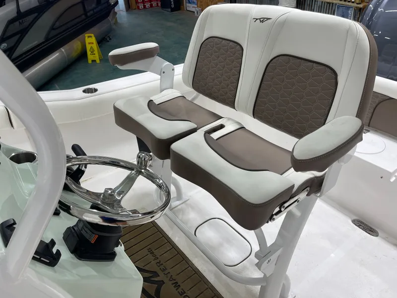 Slide: The Image of Tidewater 232 LXF 2025 - 18