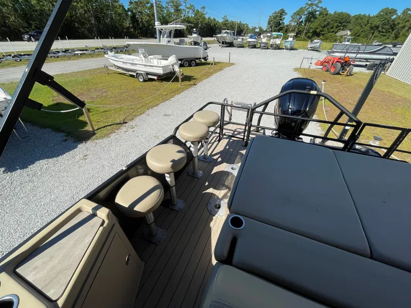 Slide: The Image of Sylvan L3DLZ BAR 2023 - 16