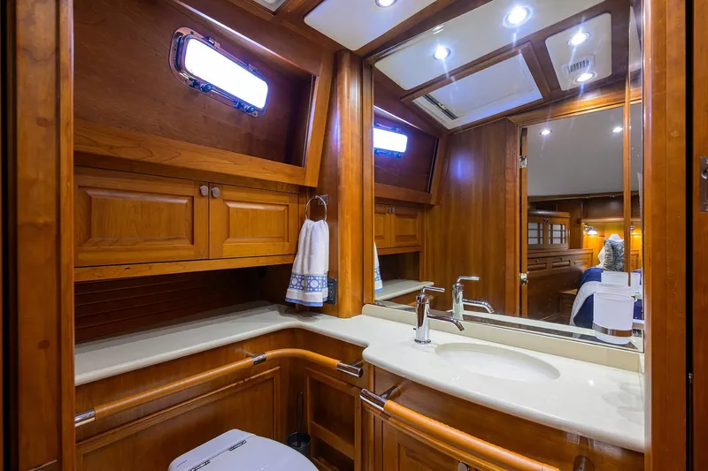 Slide: The Image of Sabre 66 SANDCRAB - Forward Head - 35