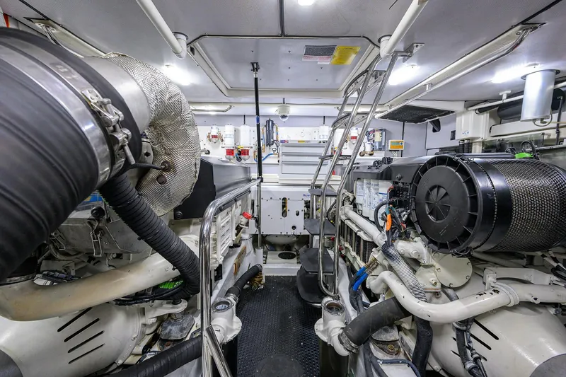 Slide: The Image of Sabre 66 SANDCRAB - Engine Room - 69