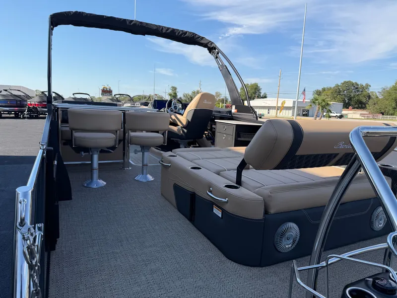 Slide: The Image of Barletta L25UE 2026 - 8