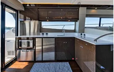 Slide: The Image of Carver 52 Command Bridge 2020 - 23