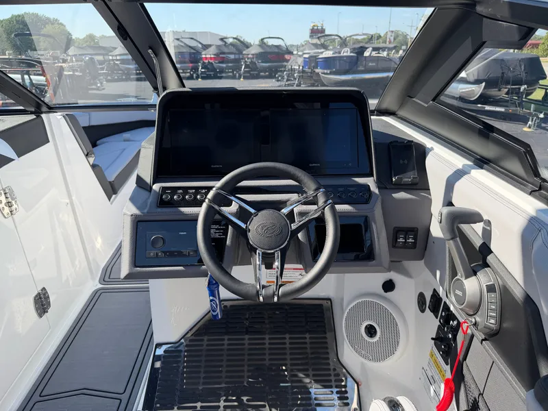 Slide: The Image of Cobalt R6 Surf 2026 - 17