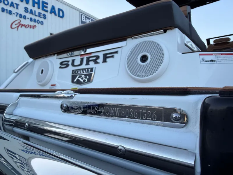 Slide: The Image of Cobalt R8 Surf 2026 - 30