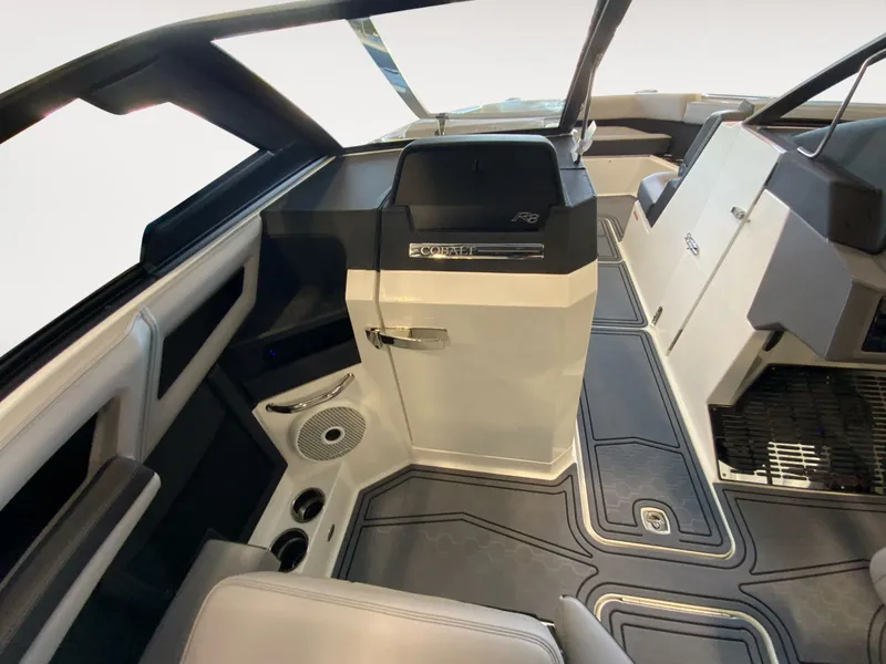 Slide: The Image of Cobalt R8 Surf 2026 - 11