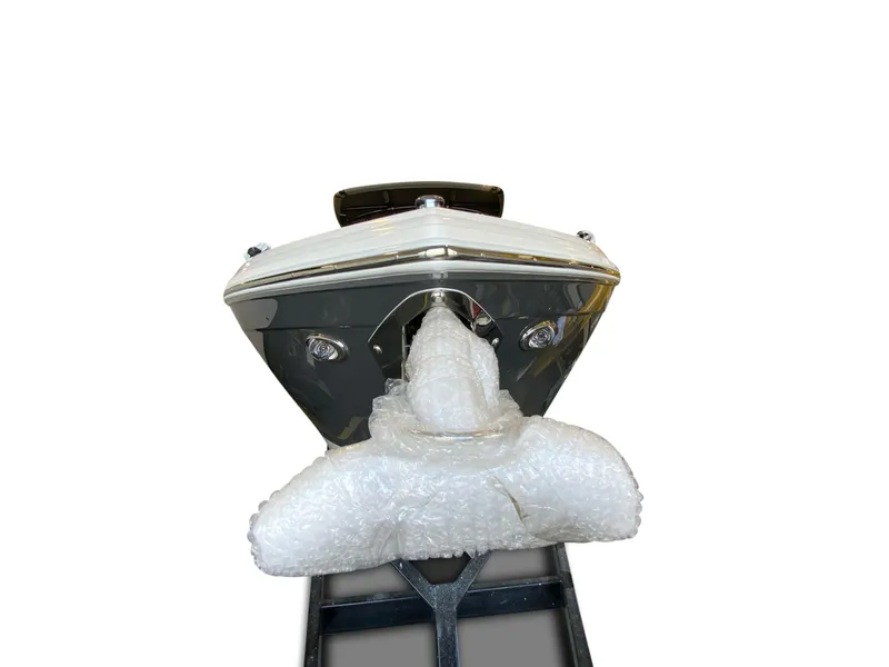 Slide: The Image of Cobalt R8 Surf 2026 - 8