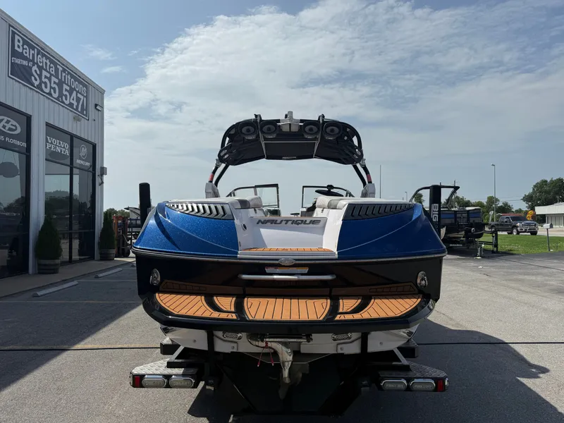 Slide: The Image of Nautique G25 2015 - 7