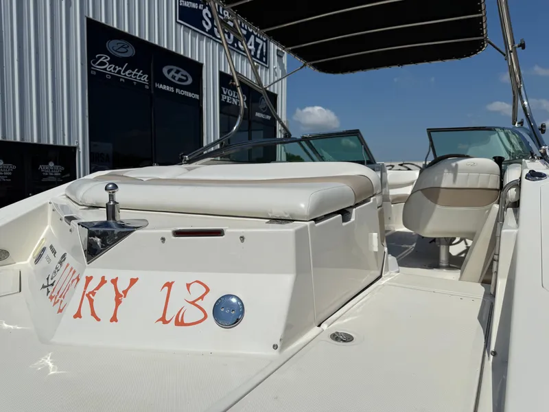 Slide: The Image of Regal 2200 Bowrider 2003 - 10