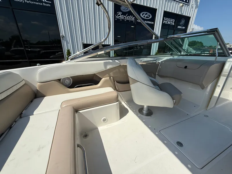 Slide: The Image of Regal 2200 Bowrider 2003 - 14