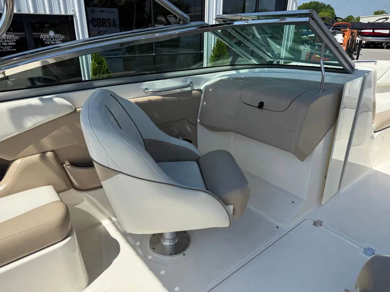 Slide: The Image of Regal 2200 Bowrider 2003 - 16