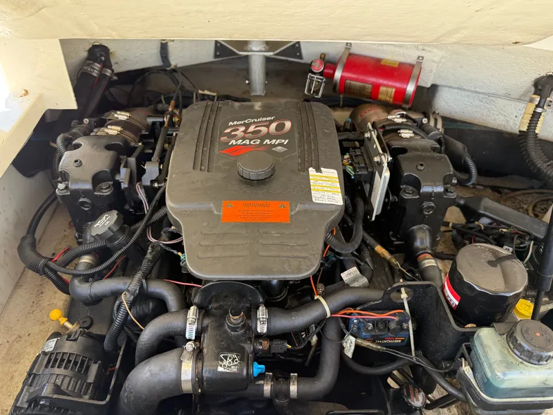 Slide: The Image of Regal 2200 Bowrider 2003 - 31