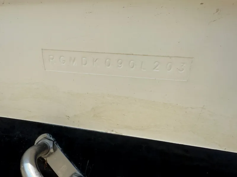 Slide: The Image of Regal 2200 Bowrider 2003 - 33