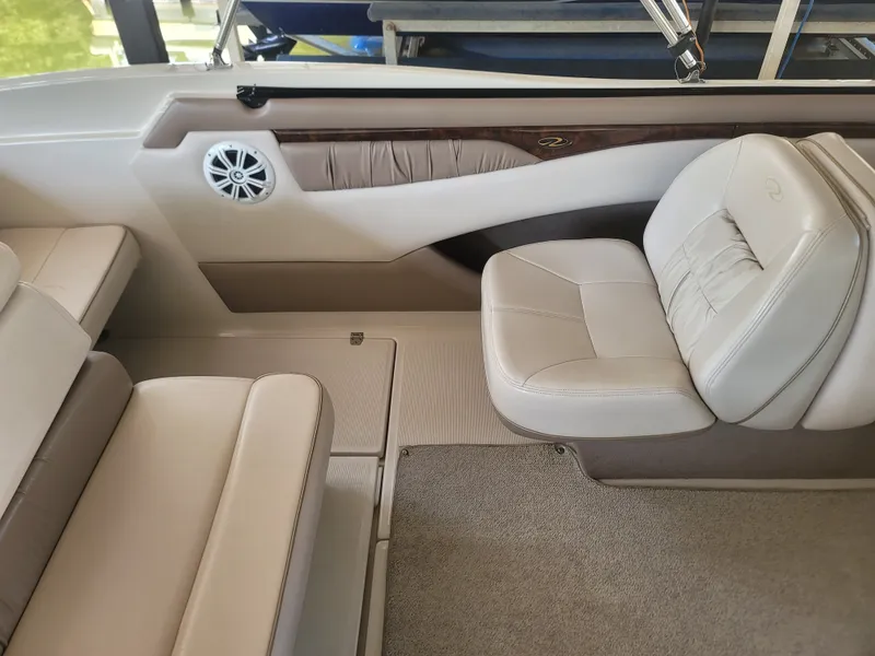 Slide: The Image of Regal 2500 LSR 1999 - 3