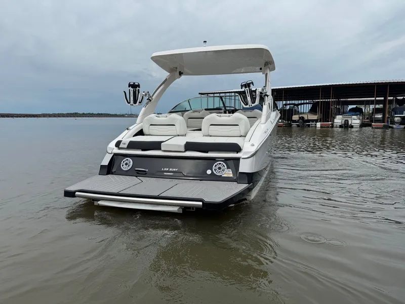 Slide: The Image of Regal LS9 Surf 2025 - 10