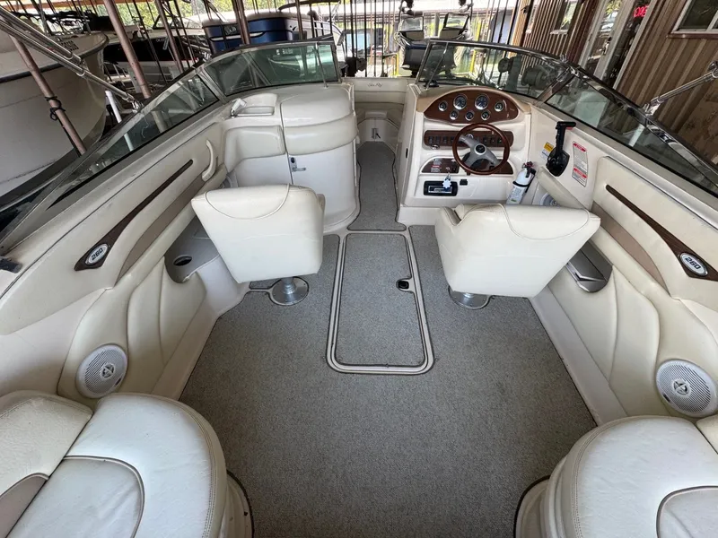 Slide: The Image of Sea Ray 260 BR SS 1999 - 10