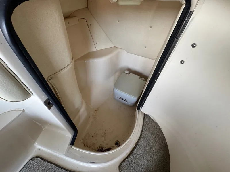 Slide: The Image of Sea Ray 260 BR SS 1999 - 8