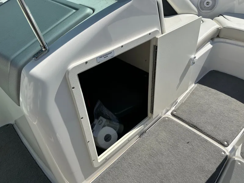 Slide: The Image of Yamaha SX190 2015 - 16