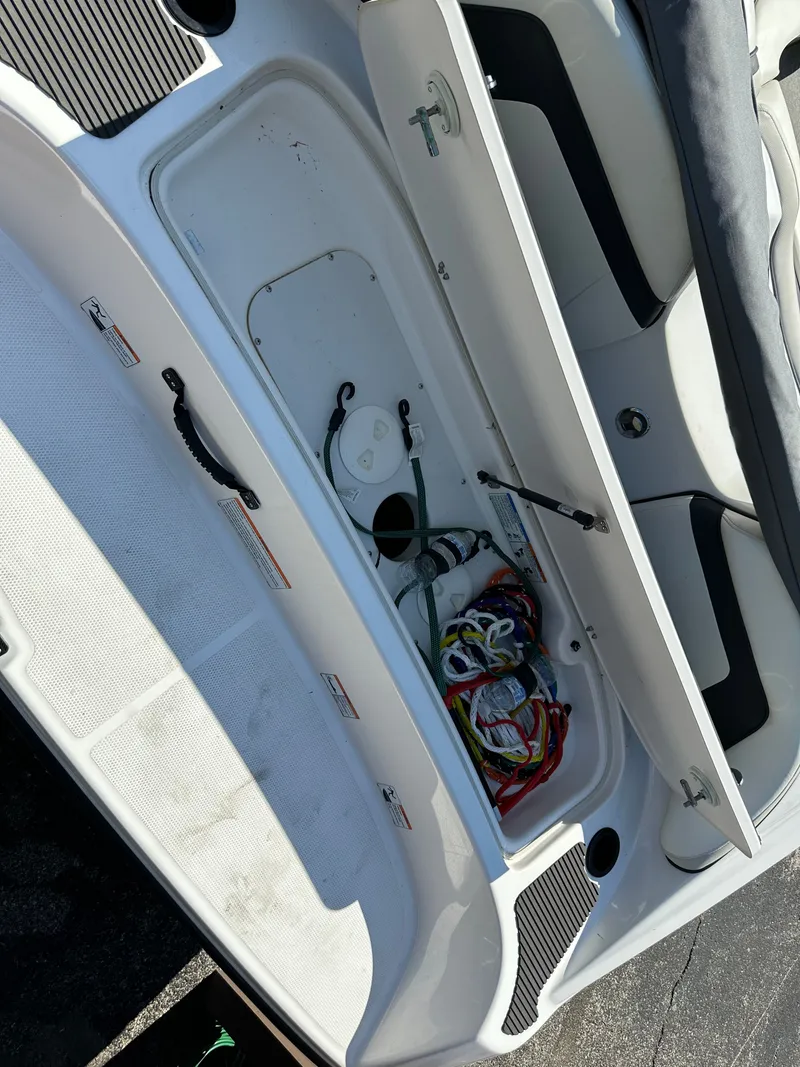 Slide: The Image of Yamaha SX190 2015 - 18