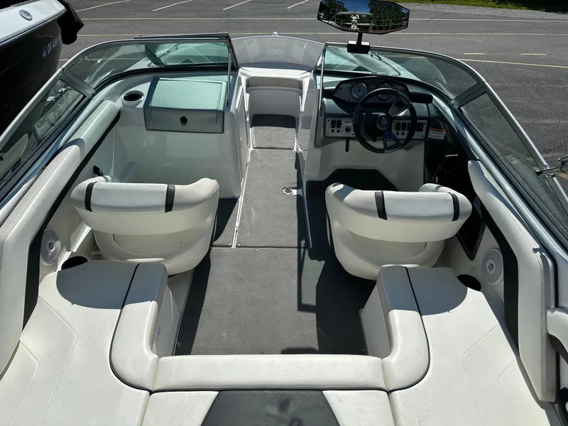 Slide: The Image of Yamaha SX190 2015 - 4