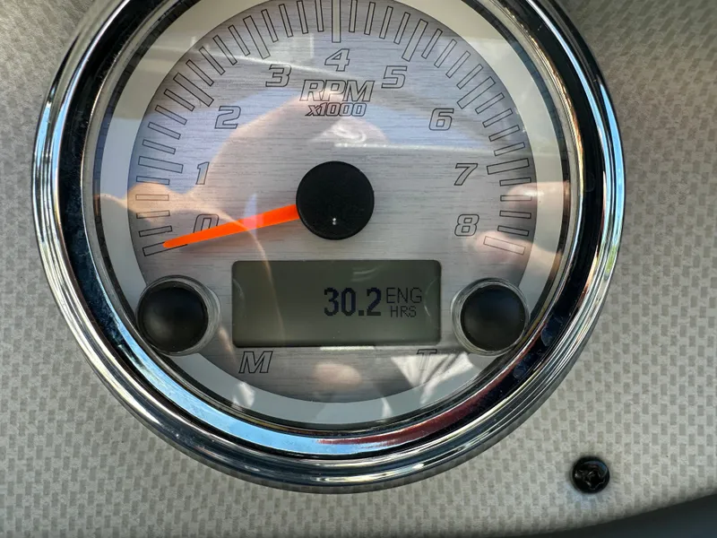 Slide: The Image of Yamaha SX190 2015 - 9