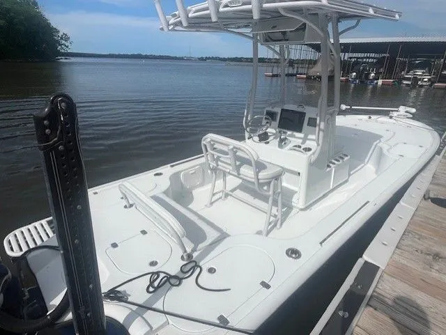 Slide: The Image of Yellowfin 24 Bay 2013 - 6