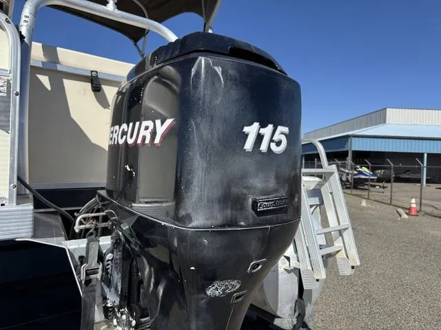 Slide: The Image of Bennington 2275 GL 2007 - 63