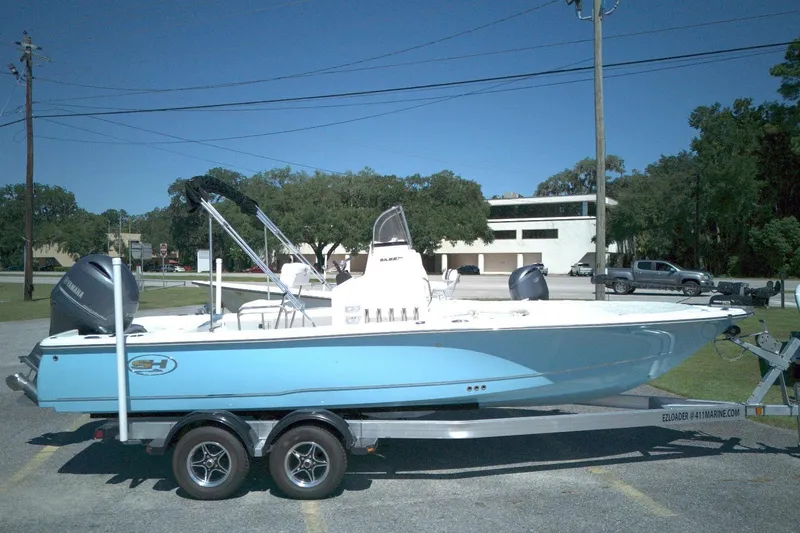 The Image of 2017 Sea Hunt BX 22 BR boat on trailer, parked outdoors. - 0