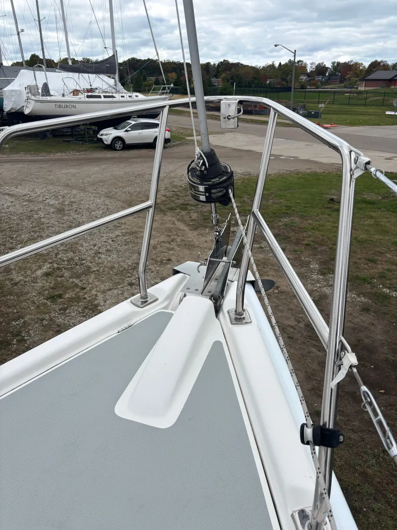 Slide: The Image of Hunter 336 2009 - 16