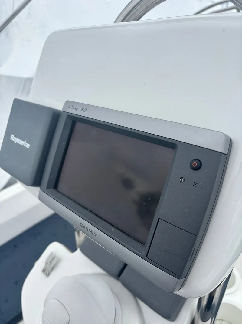 Slide: The Image of Hunter 336 2009 - 29