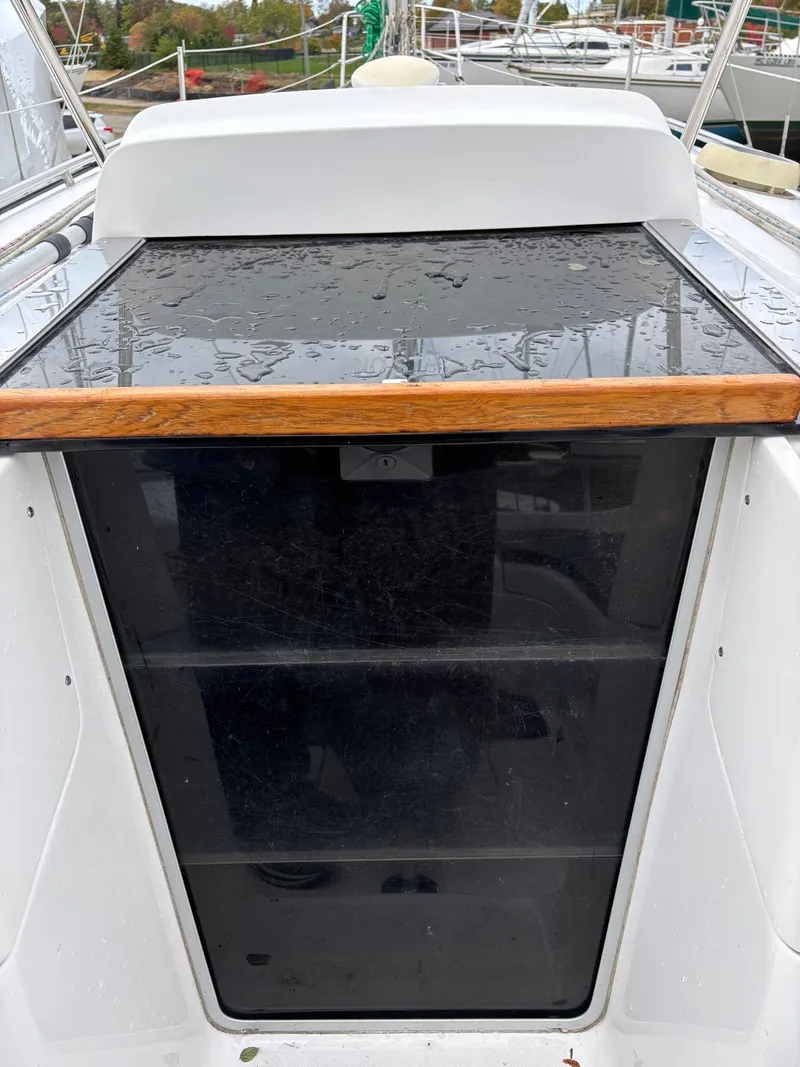 Slide: The Image of Hunter 336 2009 - 47