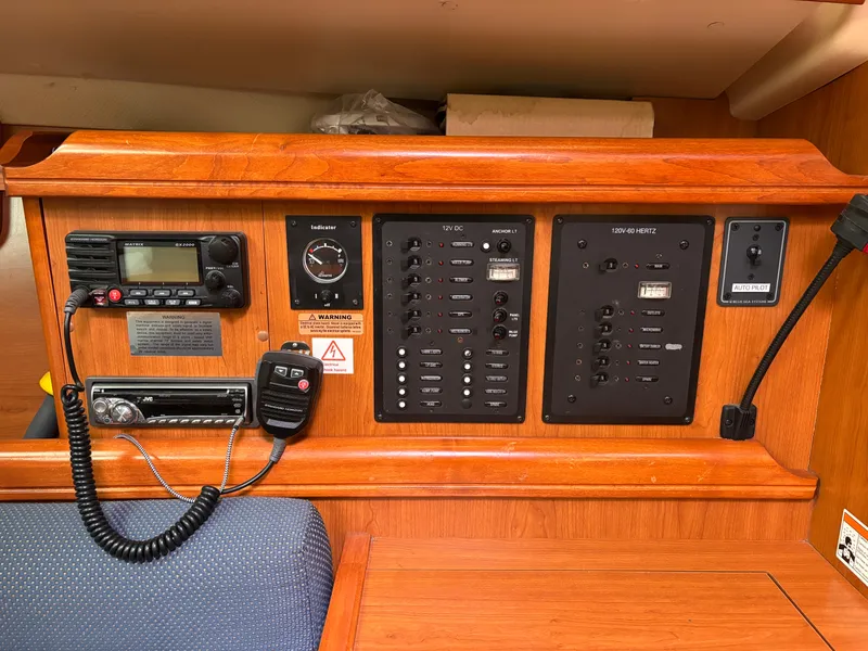 Slide: The Image of Hunter 336 2009 - 58