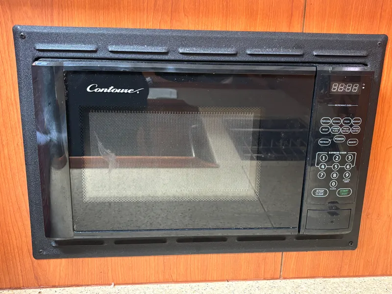 Slide: The Image of Hunter 336 2009 - 73