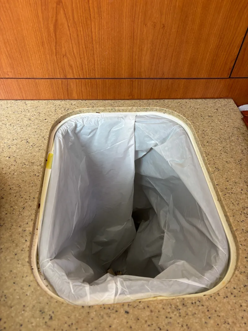 Slide: The Image of Hunter 336 2009 - 79